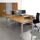 Hoekbureau Madrid - 140 x 140 cm